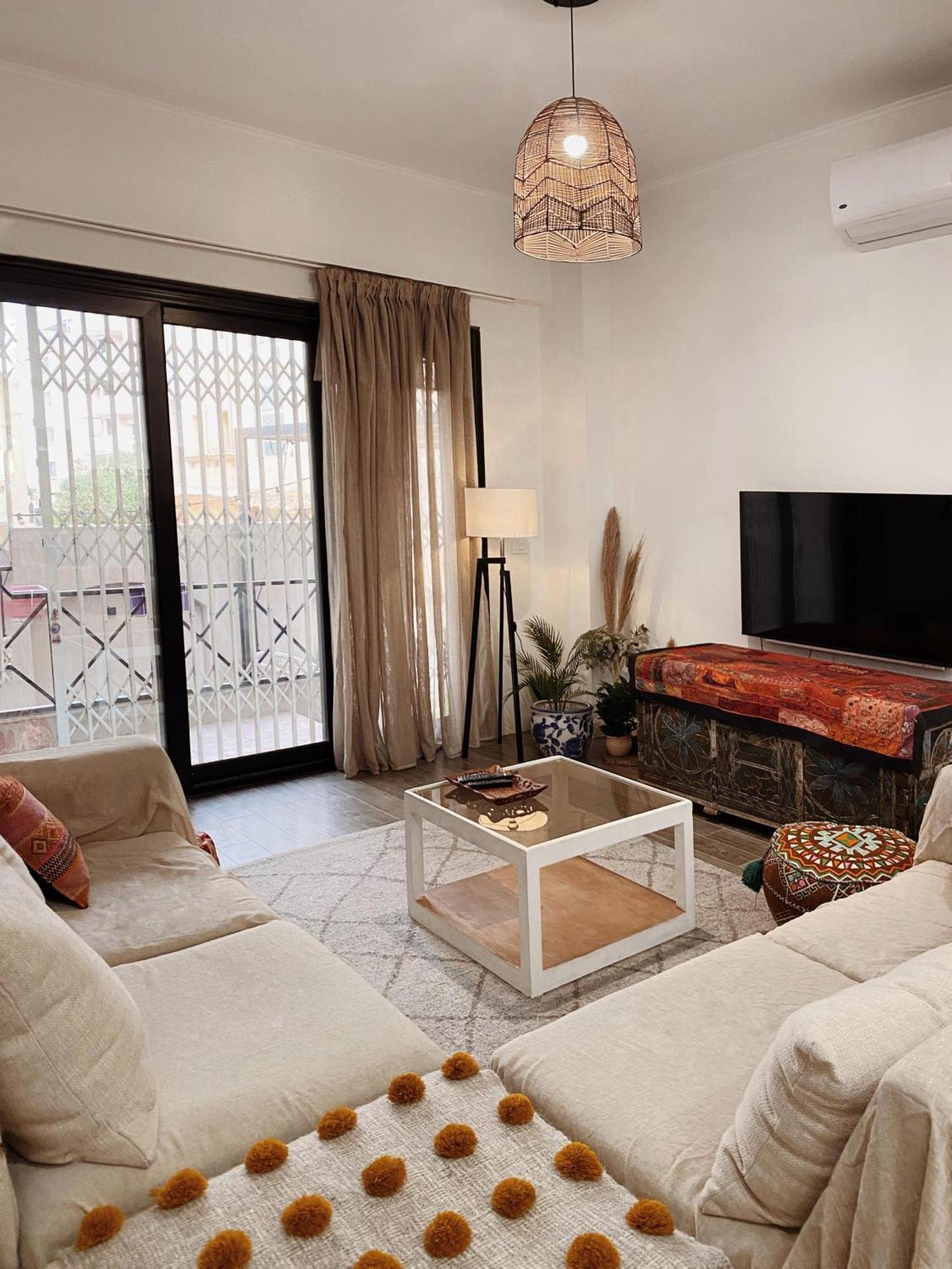 Apartment Auc Area *